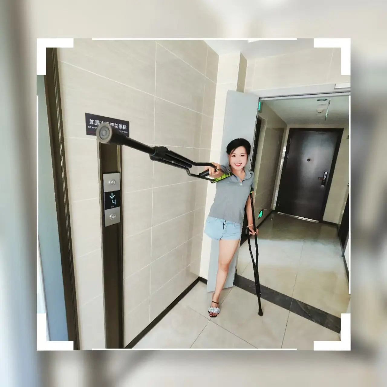 Emma: RHD Amputee Girl - Leisurely Home Life - AmputeeClub