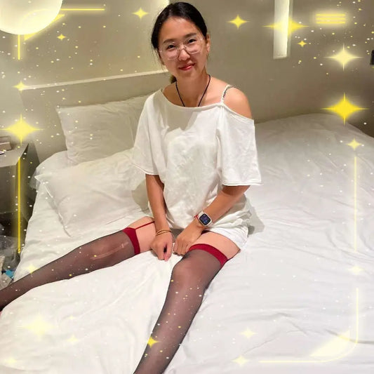 Zoe: Paraplegic Girl Playing with Her Unconscious Feet AmputeeClub