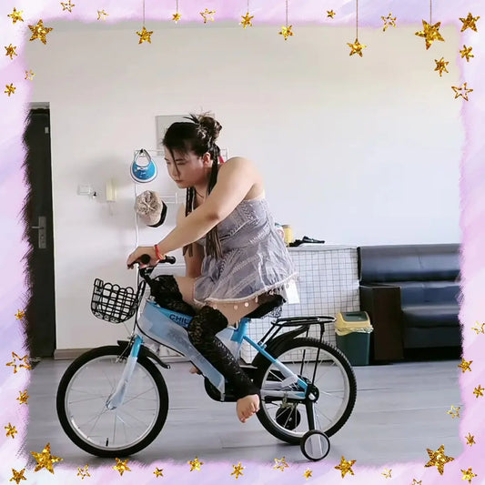 Carrie:Polio Lady-Try to ride a bike with weak legs - AmputeeClub