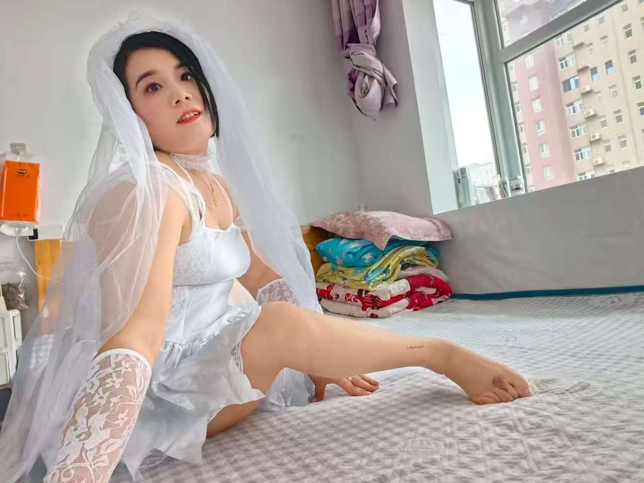 Carrie:Polio Lady Devil's Bride Halloween special featured video