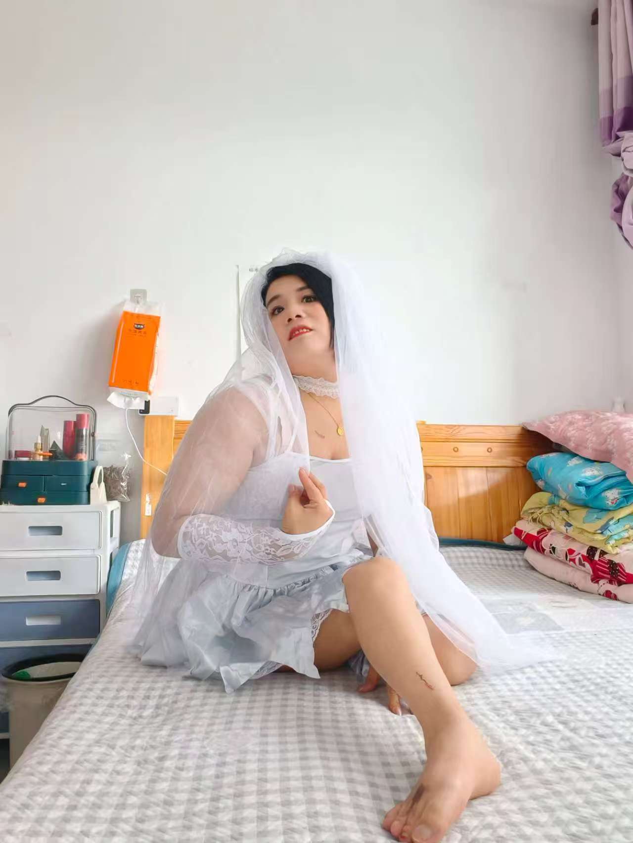 Carrie:Polio Lady Devil's Bride Halloween special featured video