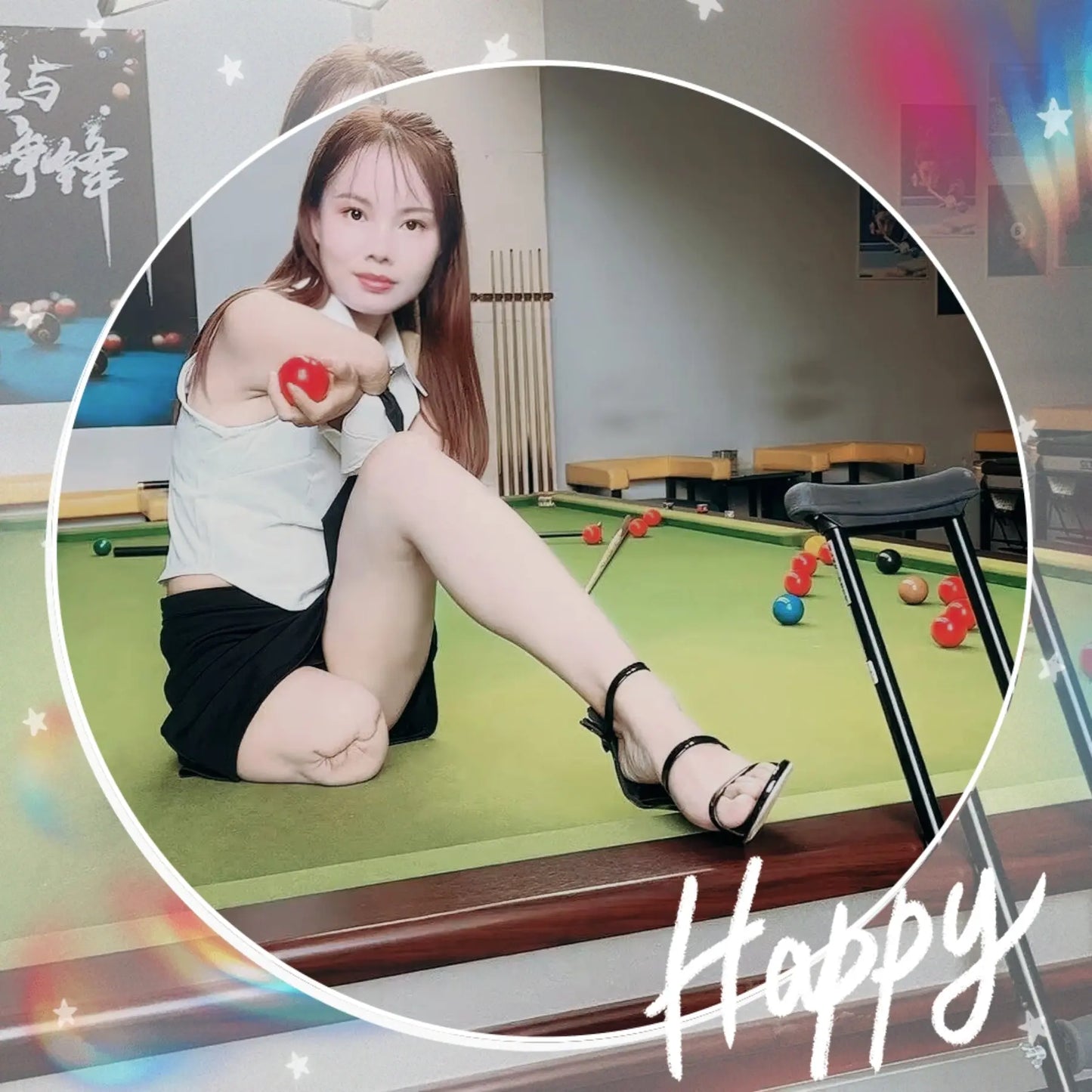 Abby: Ooe Amputee girl playing billiards - AmputeeClub