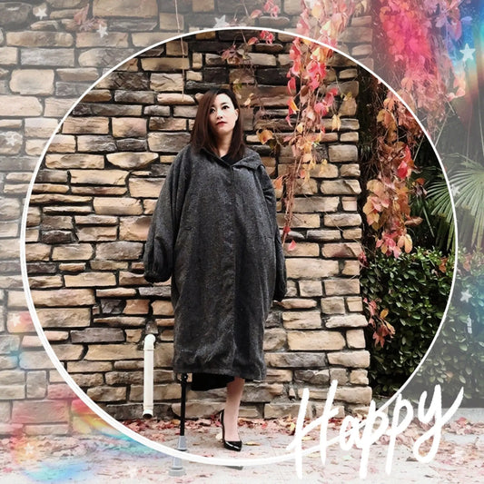 Emma: Rhd Amputee Girl - Black Dress - AmputeeClub