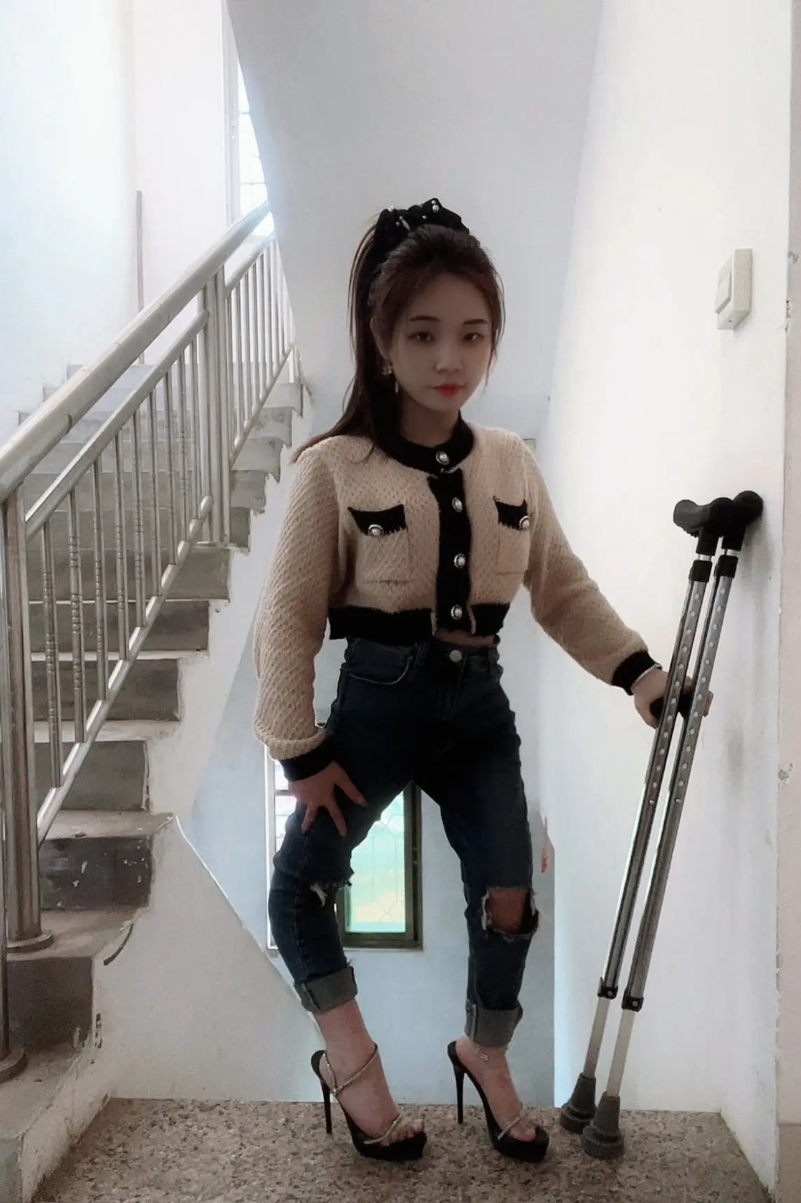 Lollicc: Blind Polio girl is walking in the park AmputeeClub