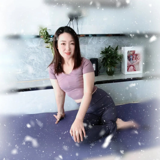 Iris:Sak girl Yoga AmputeeClub