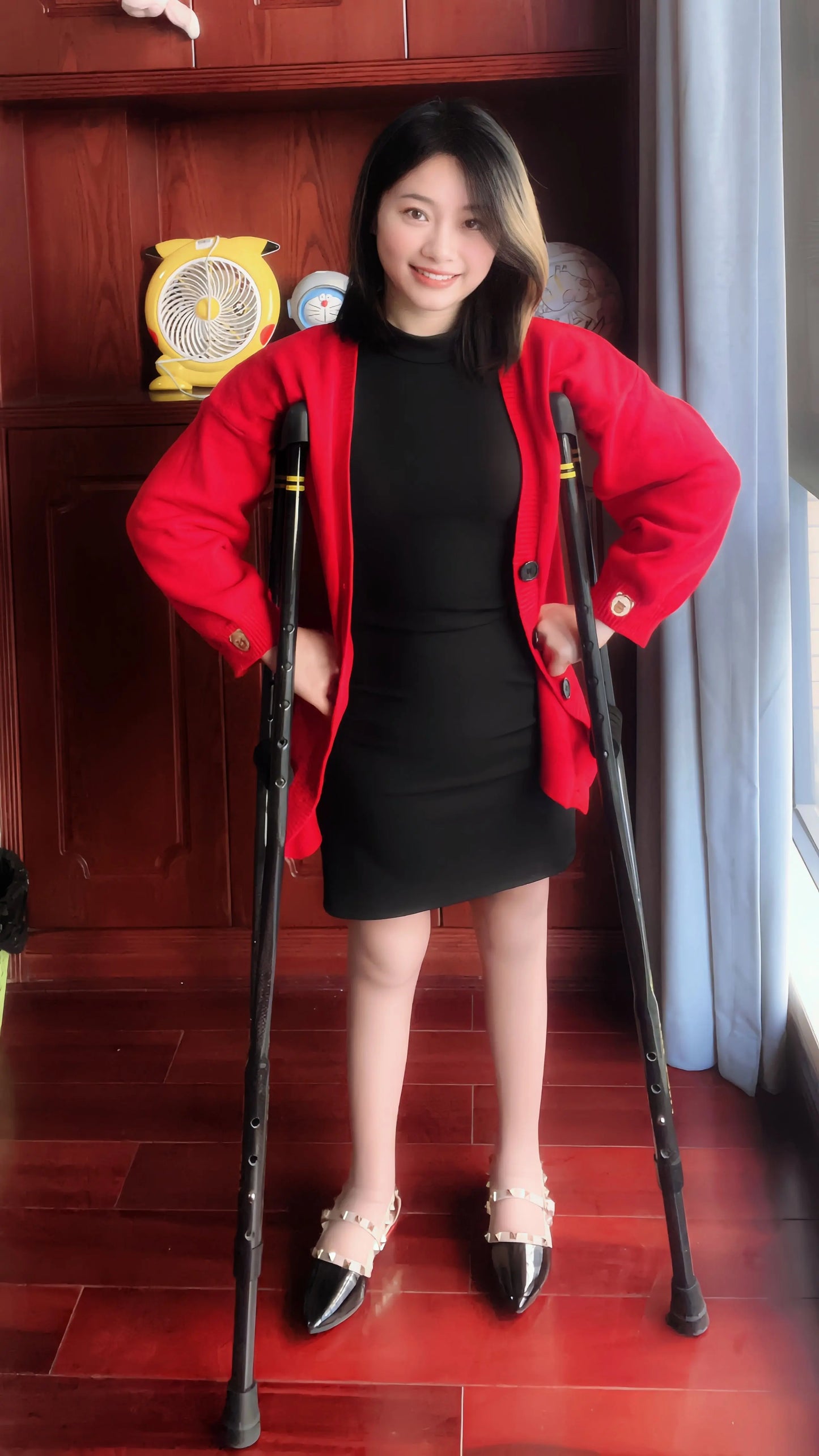 Miki:Red-clothed maiden AmputeeClub