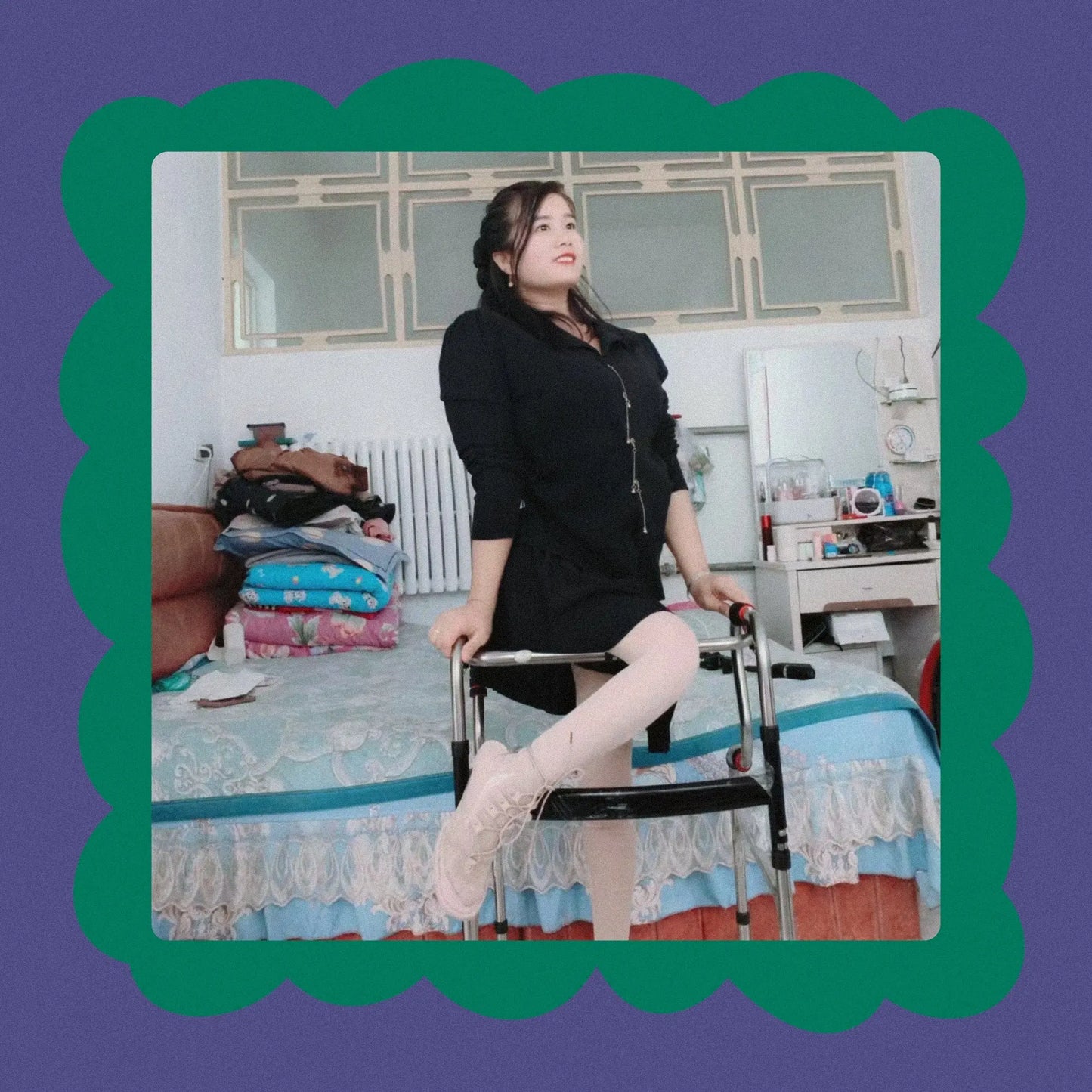 Carrie:Someone Is Massaging Her Feet AmputeeClub