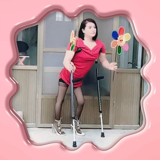 Carrie:Red dress and high heels AmputeeClub