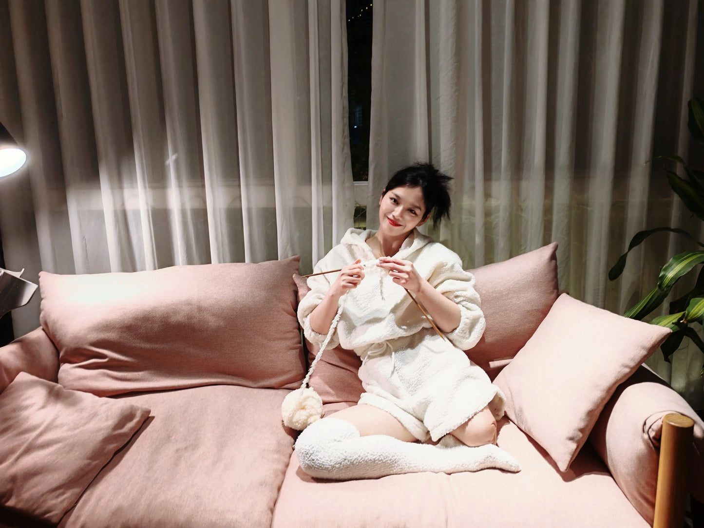 Alisa: Sak girl in pajamas AmputeeClub