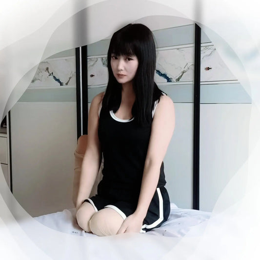 Sally: Dak girl's stockings AmputeeClub