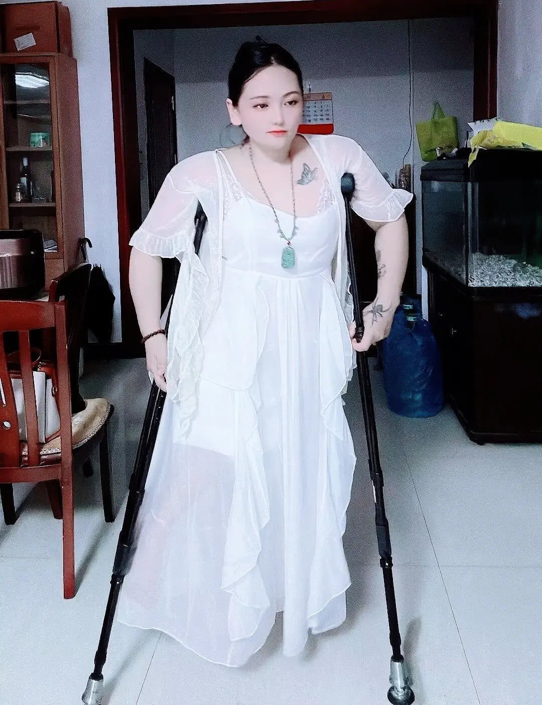 Elizabeth: Polio lady Daily life AmputeeClub