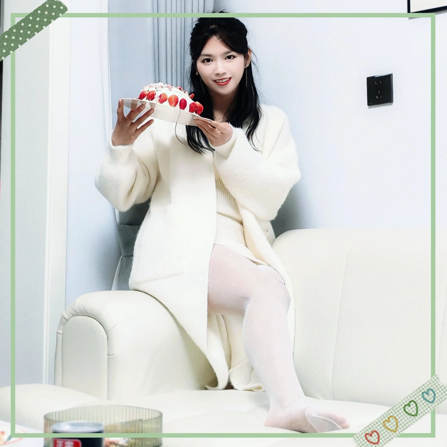 Alisa: Sak girl makes cakes AmputeeClub