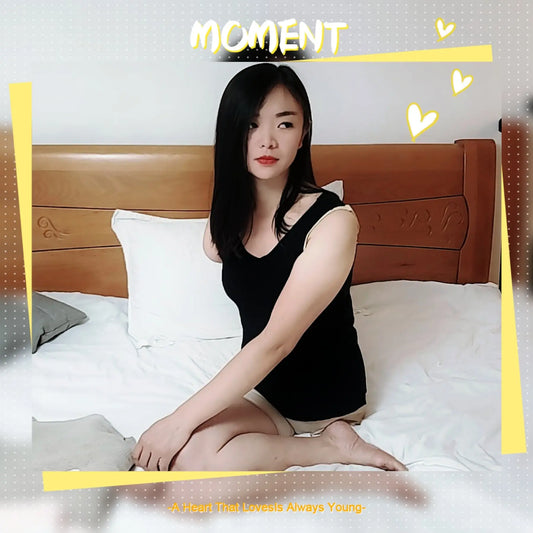 Mila: Ooe Amputee Girl Black Leather Pants AmputeeClub