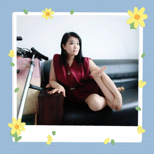 Carrie: Polio Lady's various walks AmputeeClub