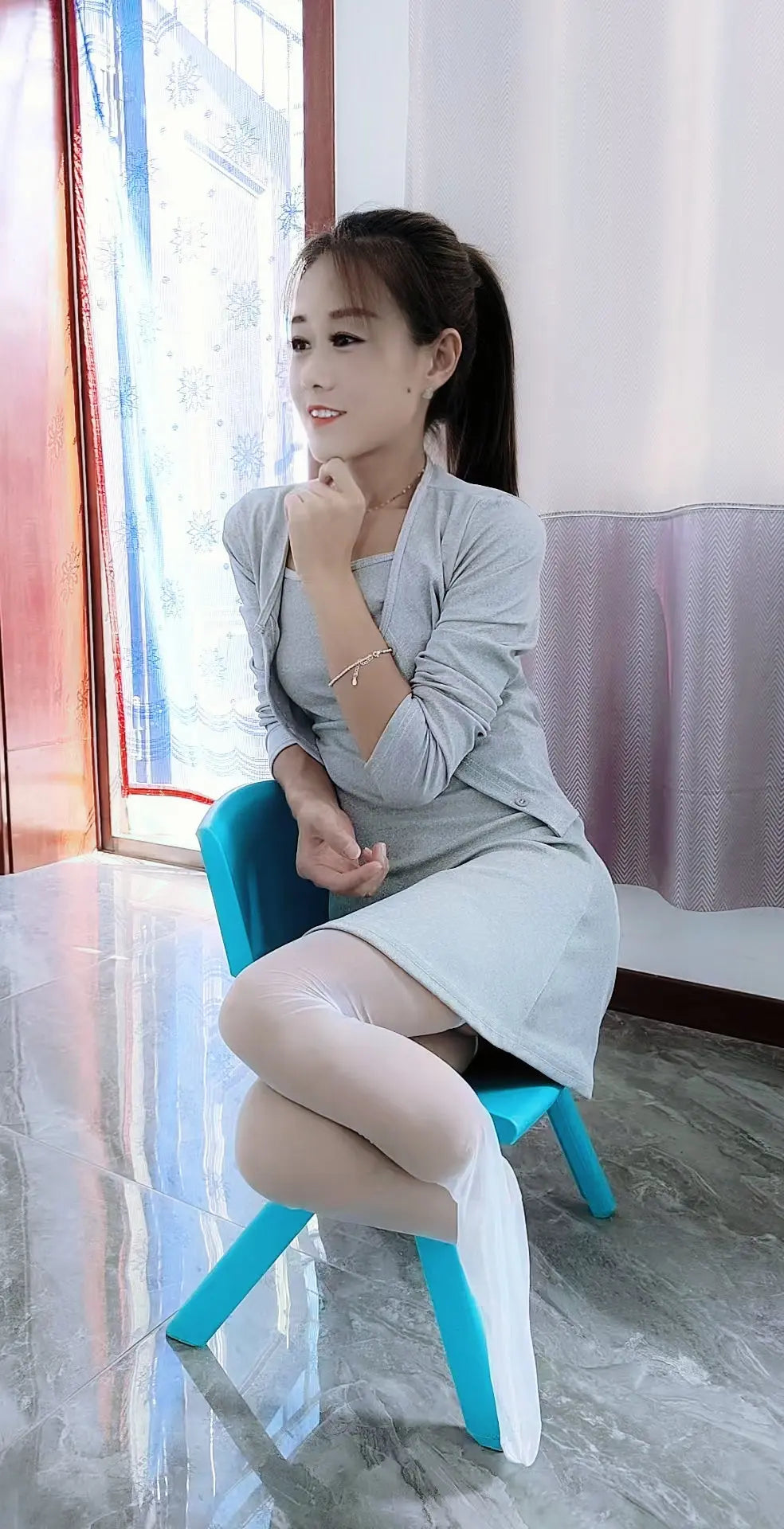 Cece: DBK Amputee girl's prosthetic falls out AmputeeClub