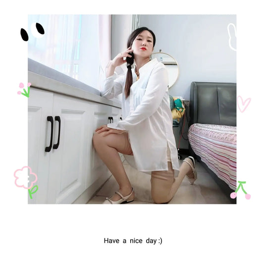 Iris: Sak Amputee Girl Playing Prosthetic Leg AmputeeClub