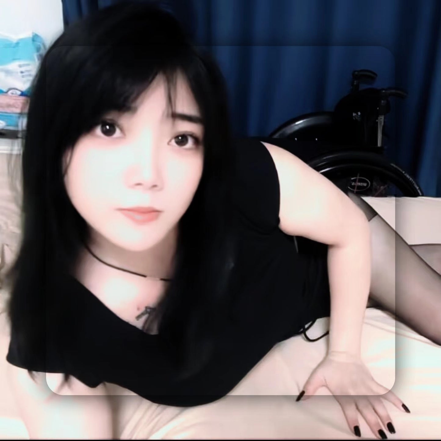 Ava: Paraplegic Girl on the Floor