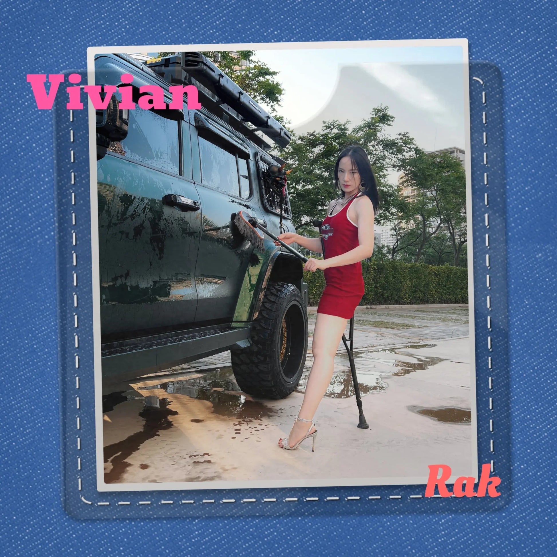 New model New video: "Vivian:Rak Amputee Girl" AmputeeClub