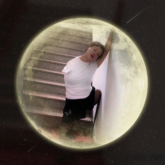 Carol: How Quad Amputee Lady Walks Around Her Home AmputeeClub