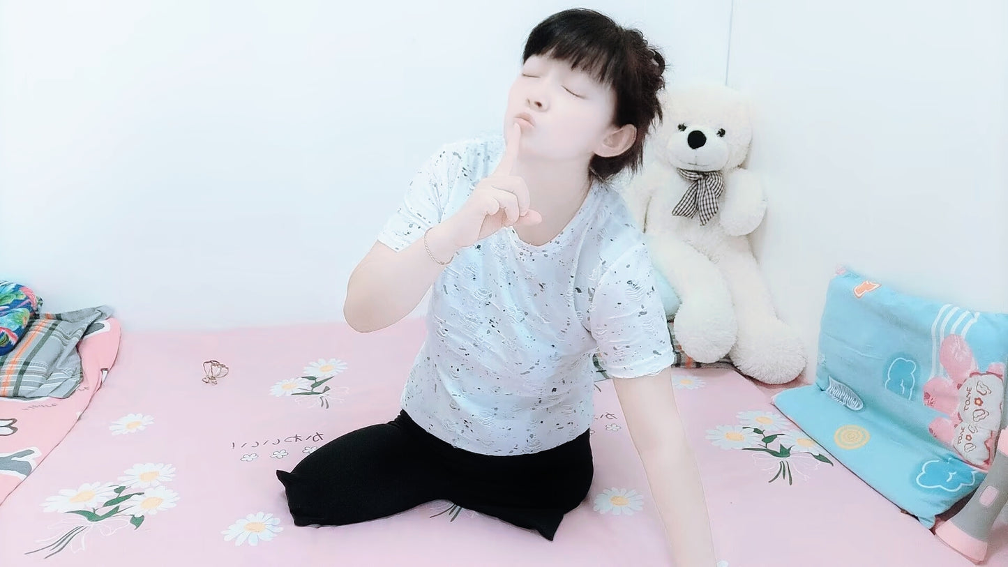 Sugar: Dak(Ak+Hd) Amputee Girl gets up