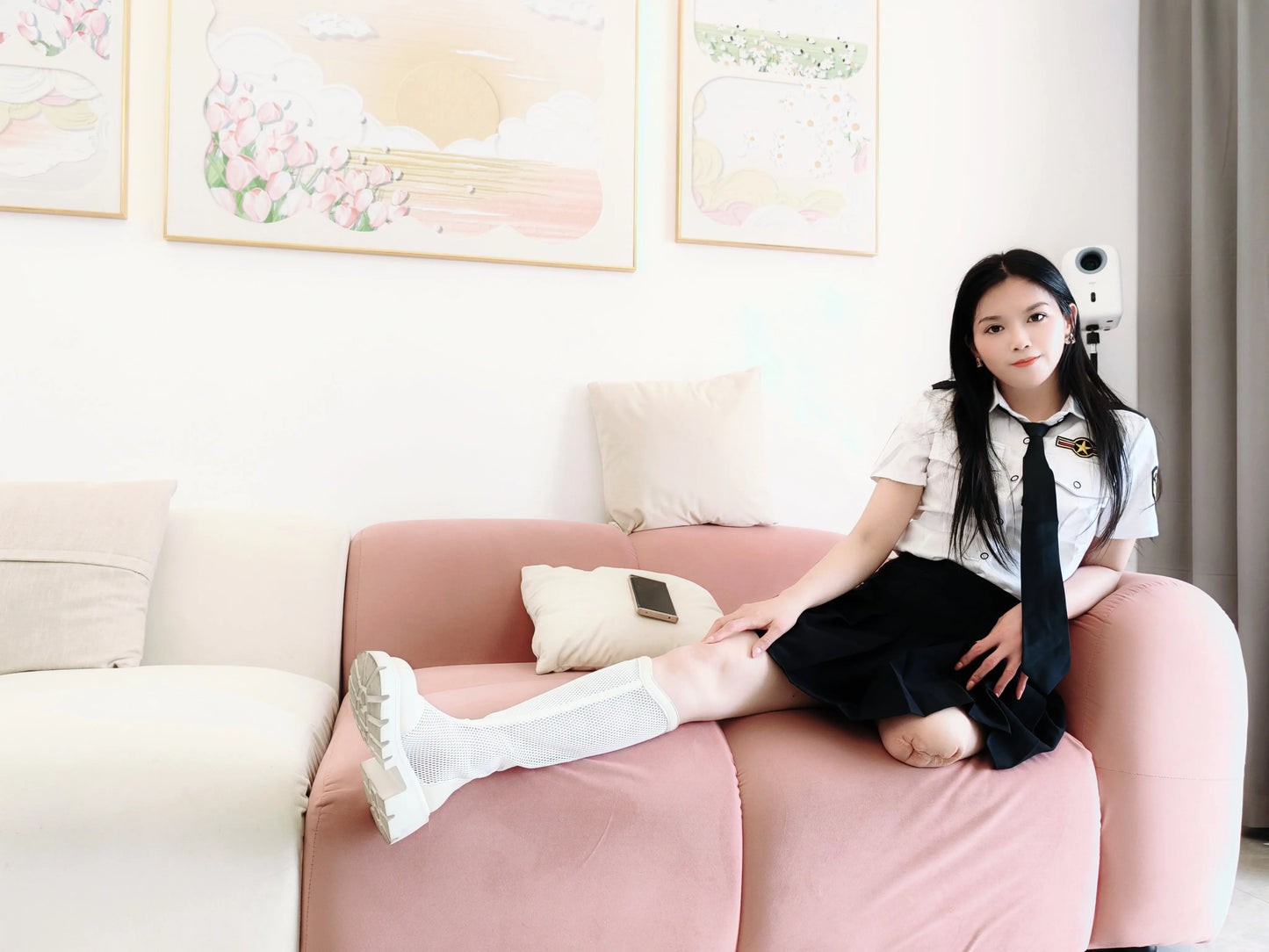 Alisa: Sak Amputee girl- afternoon sunshine AmputeeClub