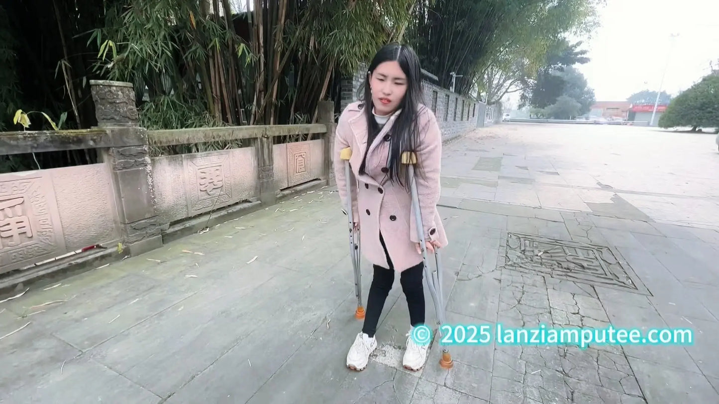 Maria: Polio Girl - Walking with crutches on the street AmputeeClub