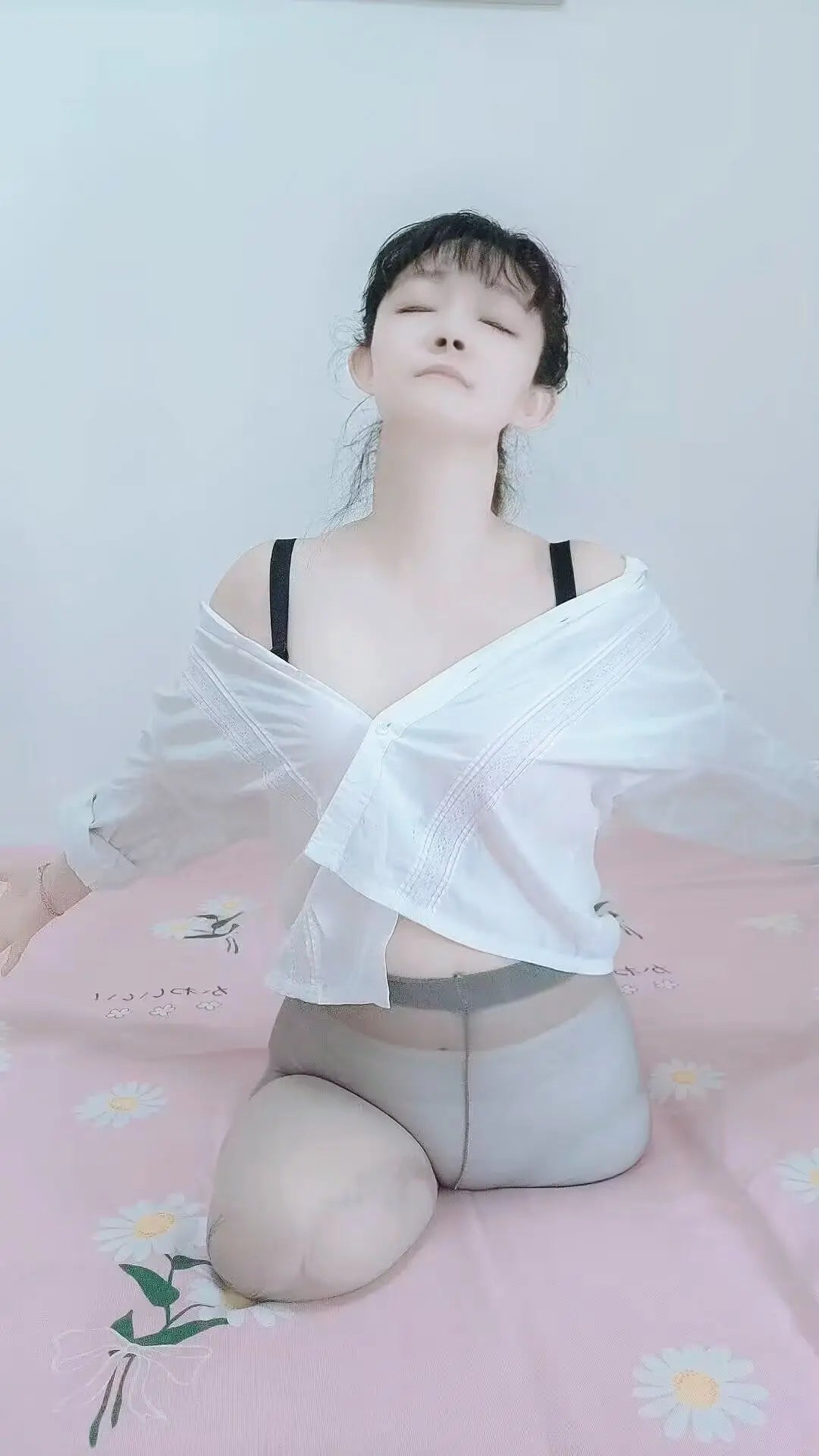 Sugar: Dak(Hd+Ak) Amputee Girl - Girl on Skateboarding AmputeeClub