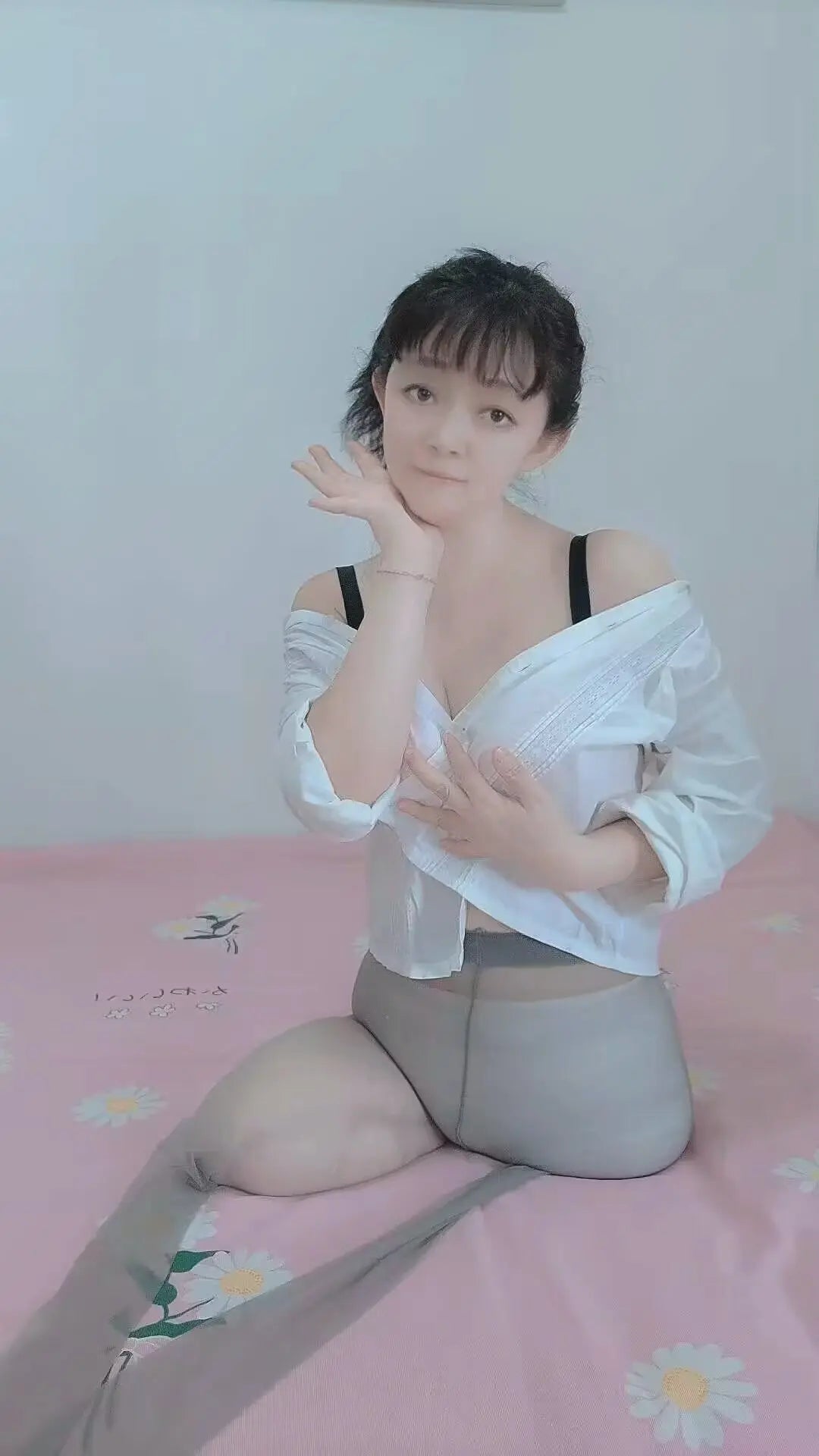Sugar: Dak(Hd+Ak) Amputee Girl - Girl on Skateboarding AmputeeClub