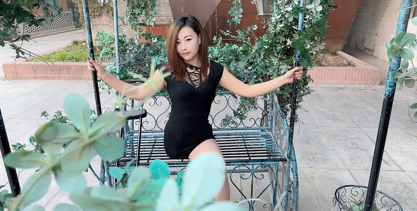 Emma: RHD Amputee Girl - at Train Park AmputeeClub