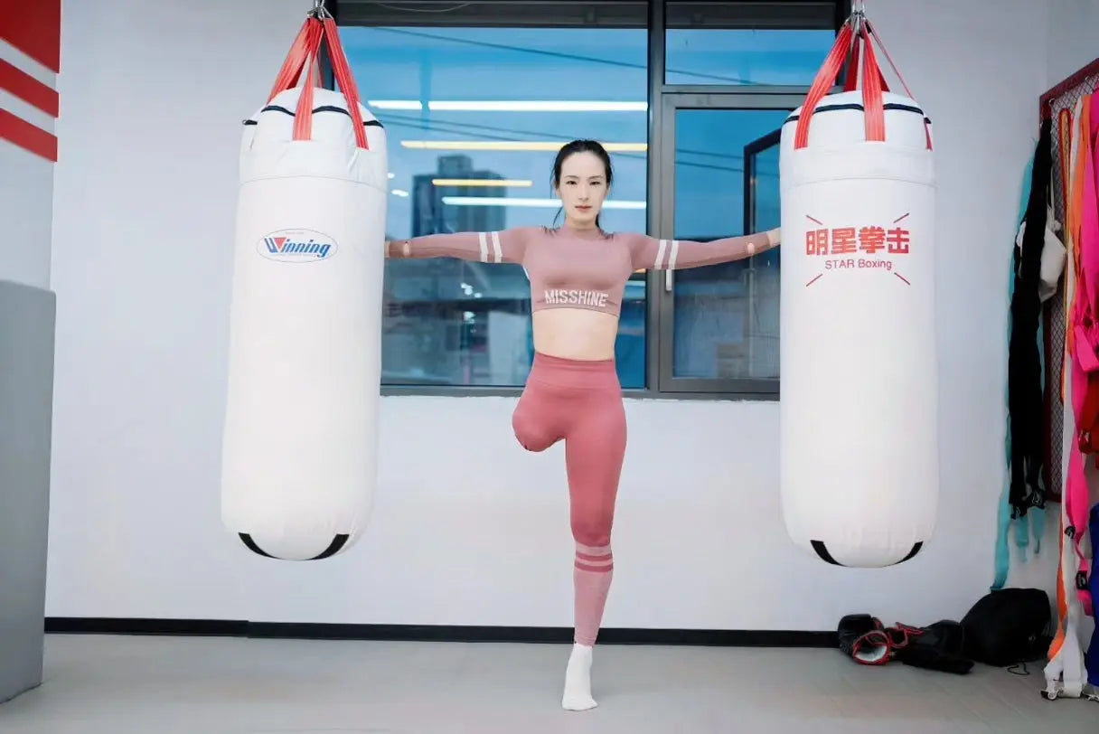 Vivian: Rak Amputee Girl - Braveheart AmputeeClub