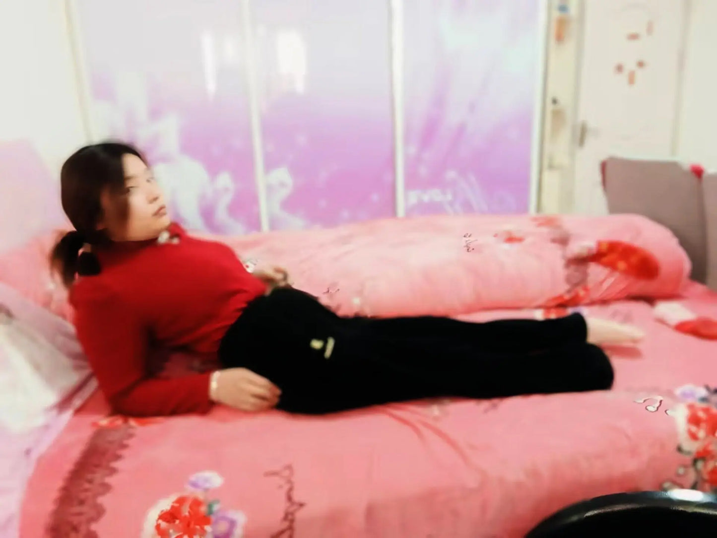 Xena: Paraplegic Girl - Wearing Pants AmputeeClub