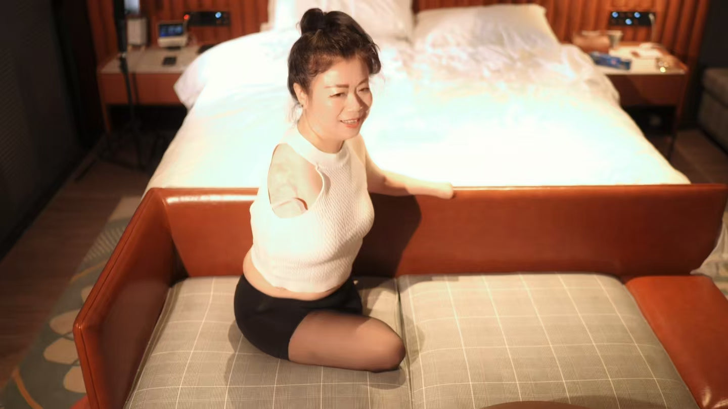 Carol: Quad Amputee Lady - Changing Clothes