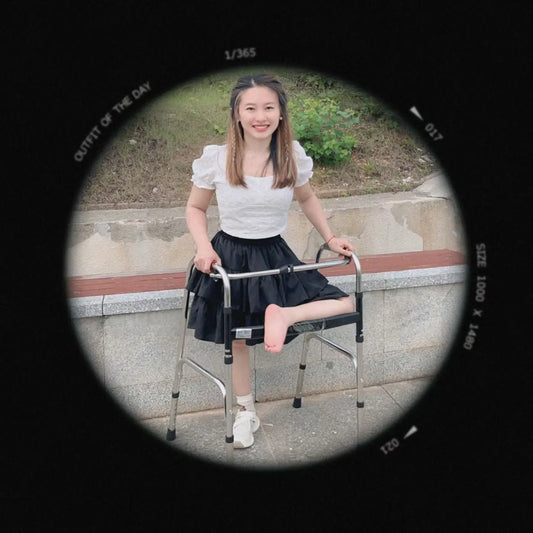 Miki: Polio Girl - Curved and Deformable Legs AmputeeClub