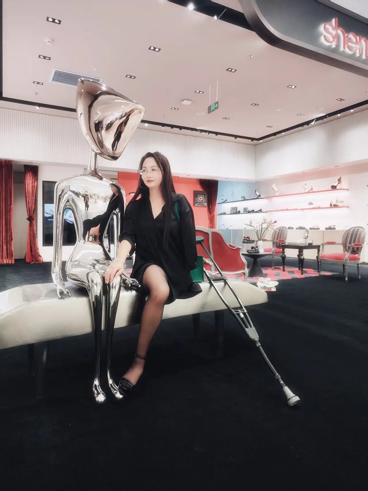 Lanzi: Ooe Amputee Lady - Chengdu SKP AmputeeClub