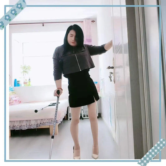 Carrie: Polio Lady - Difficulty getting up and moving around AmputeeClub