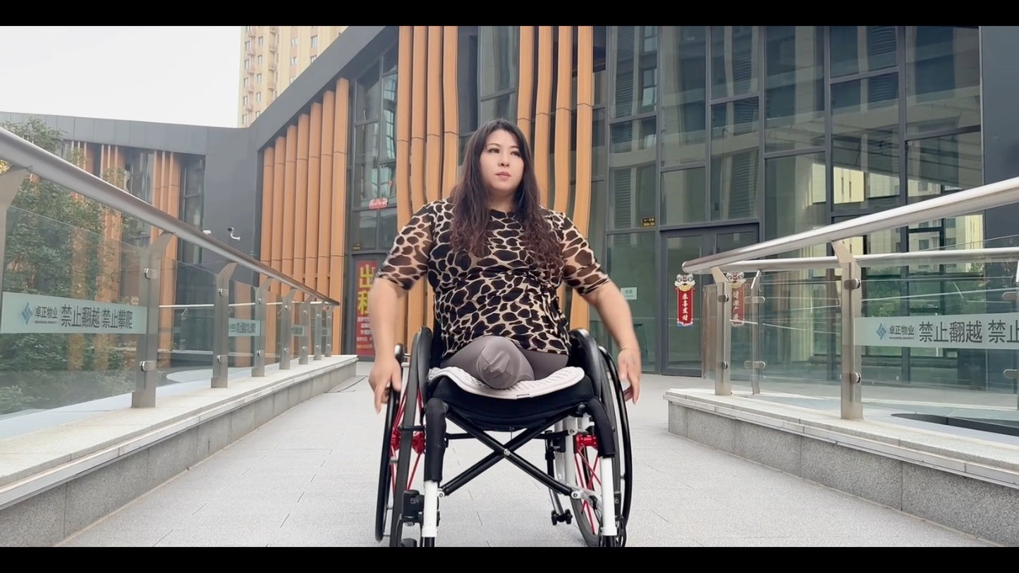 Barbie: RbkLhp Amputee Girl goes out in a wheelchair.