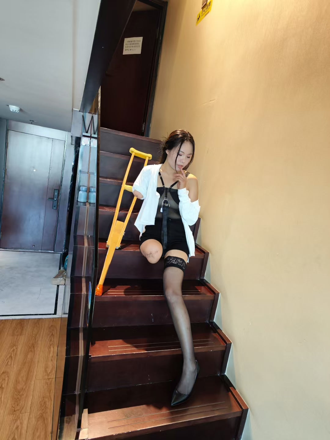 Abby: Ooe Amputee Girl - High Heels and Stockings - AmputeeClub