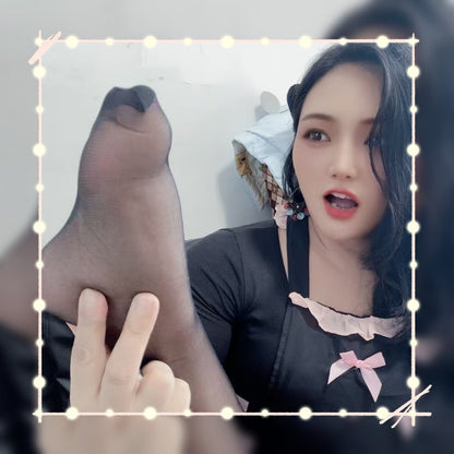 Elizabeth: Polio Lady - Weak feet in high heels AmputeeClub