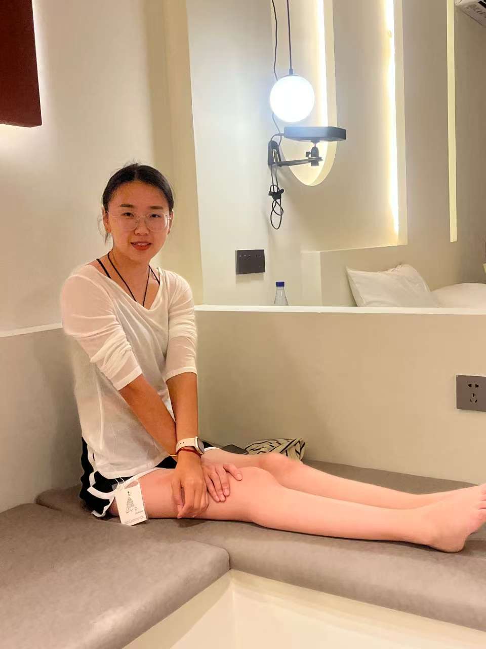 Zoe: Paraplegic Girl Playing with Her Unconscious Feet AmputeeClub