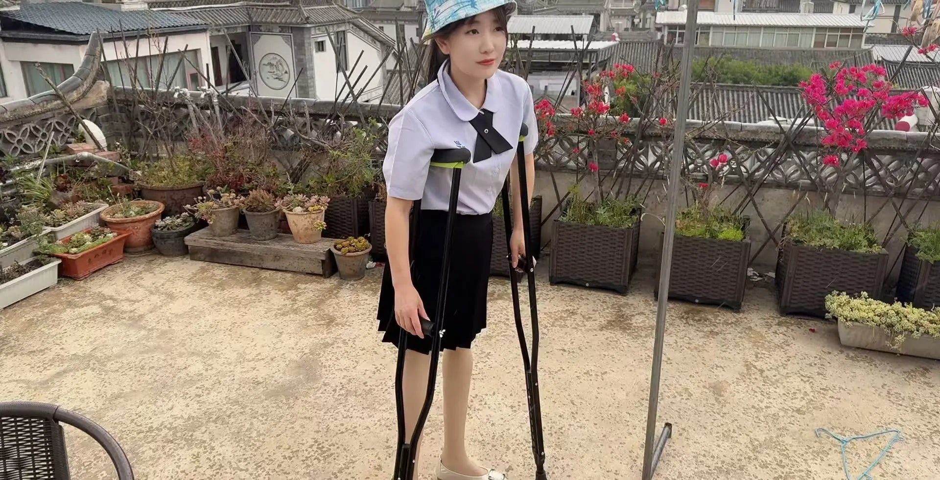 Sally: Dak Amputee Girl - Home Alone in Uniform