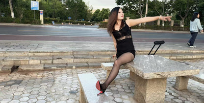 Emma: Shd Amputee Girl Black Stockings Beach Trip