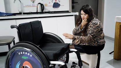 Barbie: RbkLhp Amputee Girl - (Return to Acting) Demonstrates Superb Wheelchair Skills