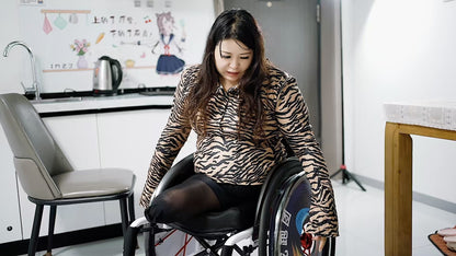 Barbie: RbkLhp Amputee Girl - (Return to Acting) Demonstrates Superb Wheelchair Skills