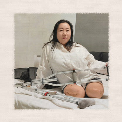 Beryl: Dak Amputee Girl - Rope bondage of severed limbs and hands