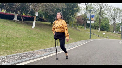 The SAK Lady Aurora - Strolling through the park on crutches