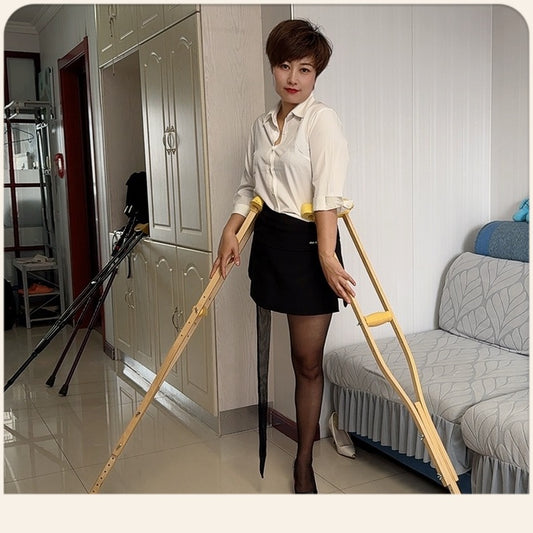 Emma: Shd Amputee Girl - Daily Work as a Real Estate Agent