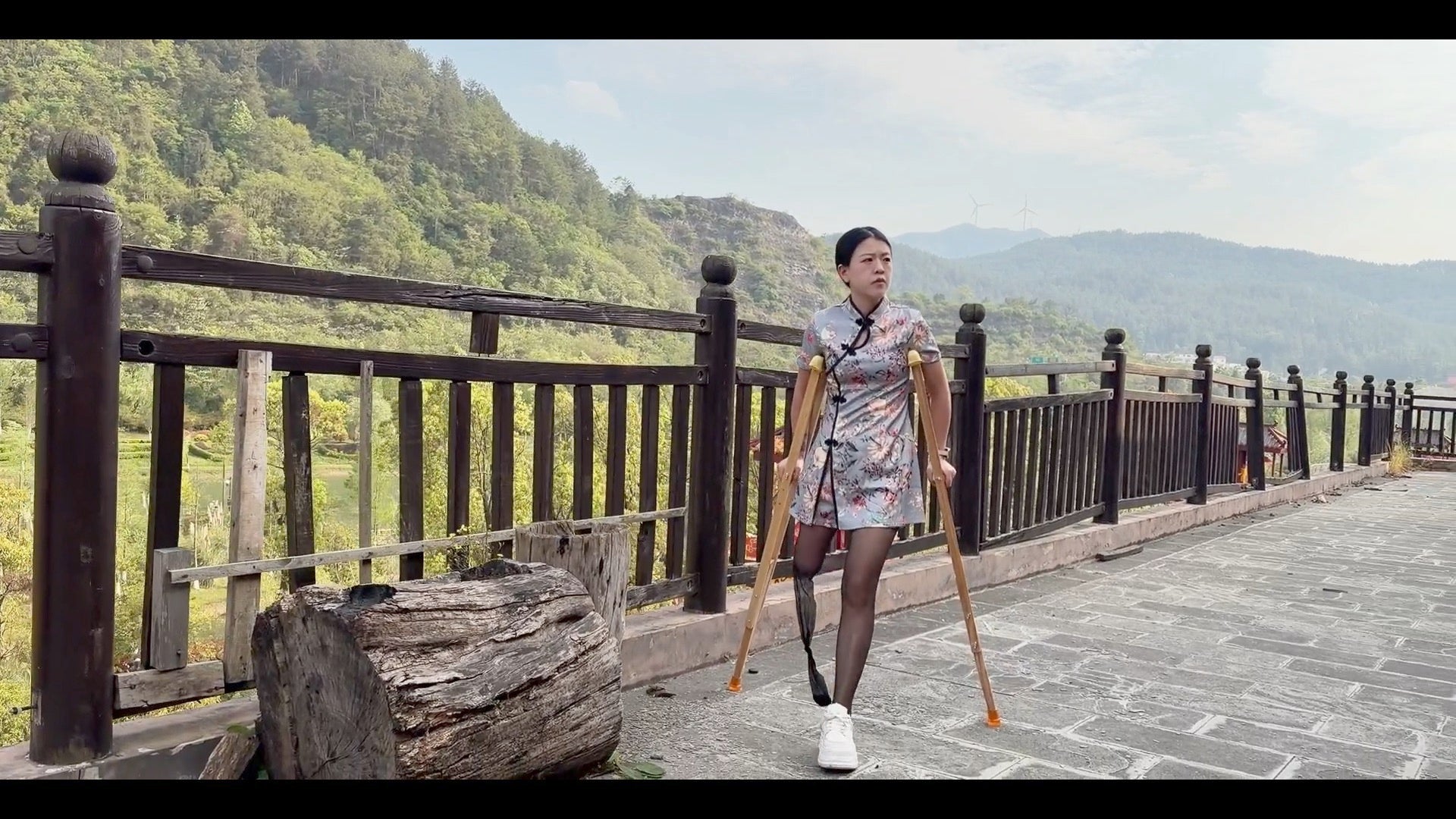 Amy: Sak Amputee Girl — Playing on crutches and wearing black stockings