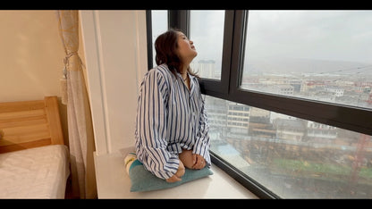 Tina, an Amputee Girl - Displaying her amputated limbs while wearing a hospital gown