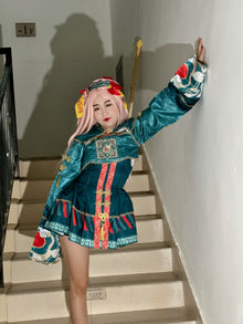 Naomi: Sak Amputee Girl - Halloween Special: A Costume Walk After Dark