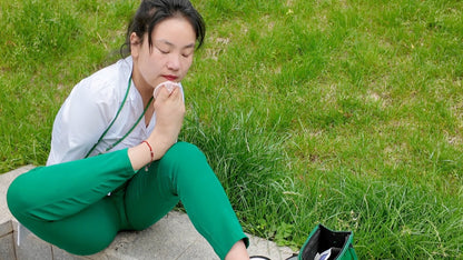 Annie: DAE ampute girl takes a walk in the park - AmputeeClub